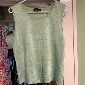 Super cute Limited tank top